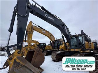 John Deere 470P Excavator