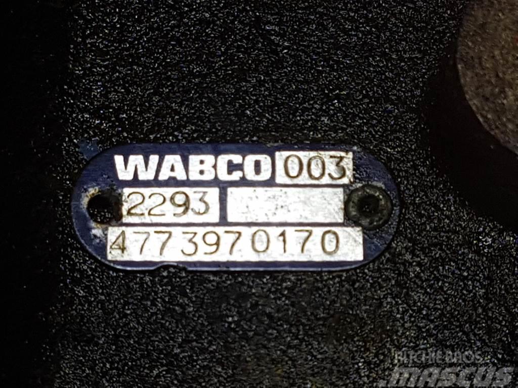 Liebherr L541 - Wabco 4773970170 - Cut-off valve Hydraulika