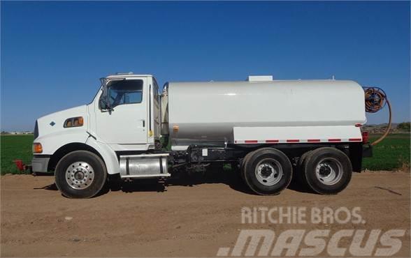 Sterling A9513 Cisternové nákladné vozidlá