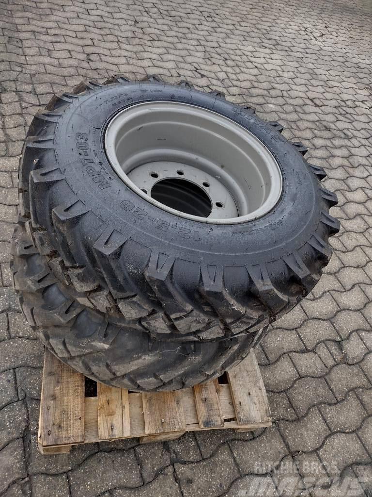 Mitas Reifen für Atlas AR60 Tyres, wheels and rims