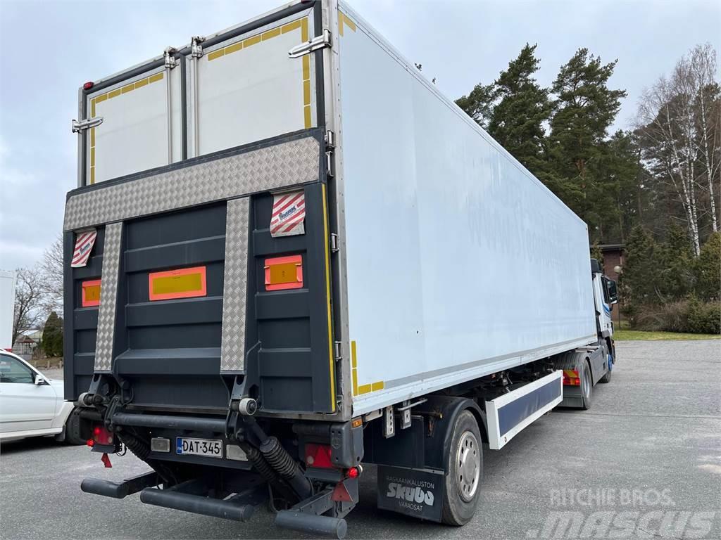 Krone SER10 Ohjautuva 1-aks perävaunu, TL-nostin Temperature controlled trailers
