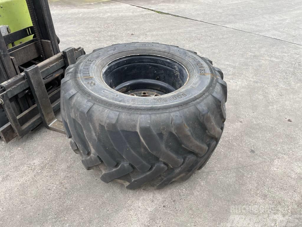 Alliance 600/50R22.5 Tyres, wheels and rims