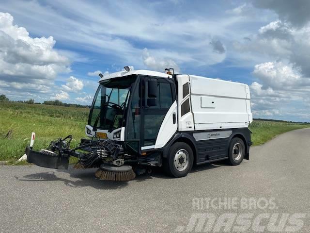 Johnston CX 401 Sweepers