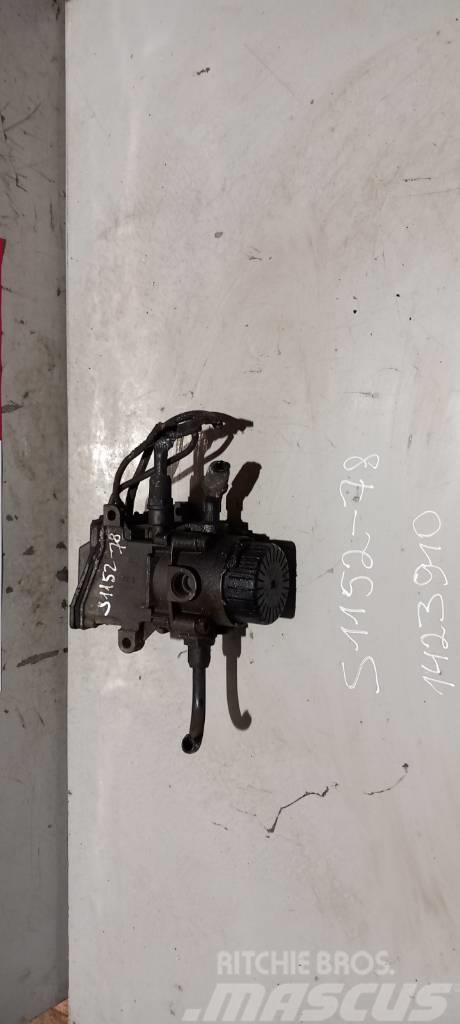 Scania R144.530 brake valve 1423910 Brakes