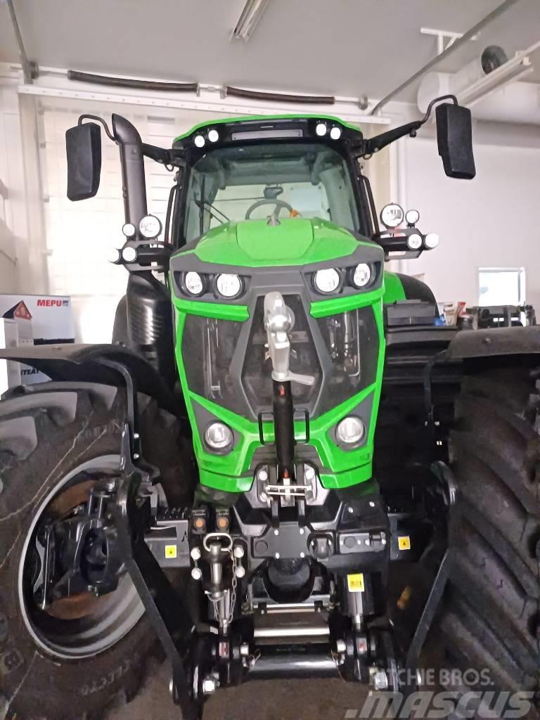 Deutz-Fahr Traktorit Tractors