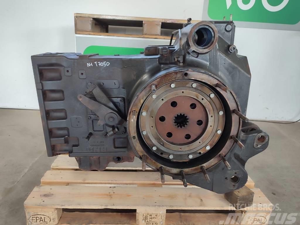 New Holland Rear differential 87650218 NEW HOLLAND T7050 Transmission