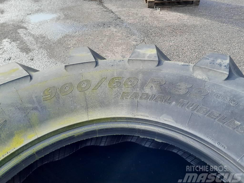 Michelin 900/60R32 Megaxbib Tyres, wheels and rims