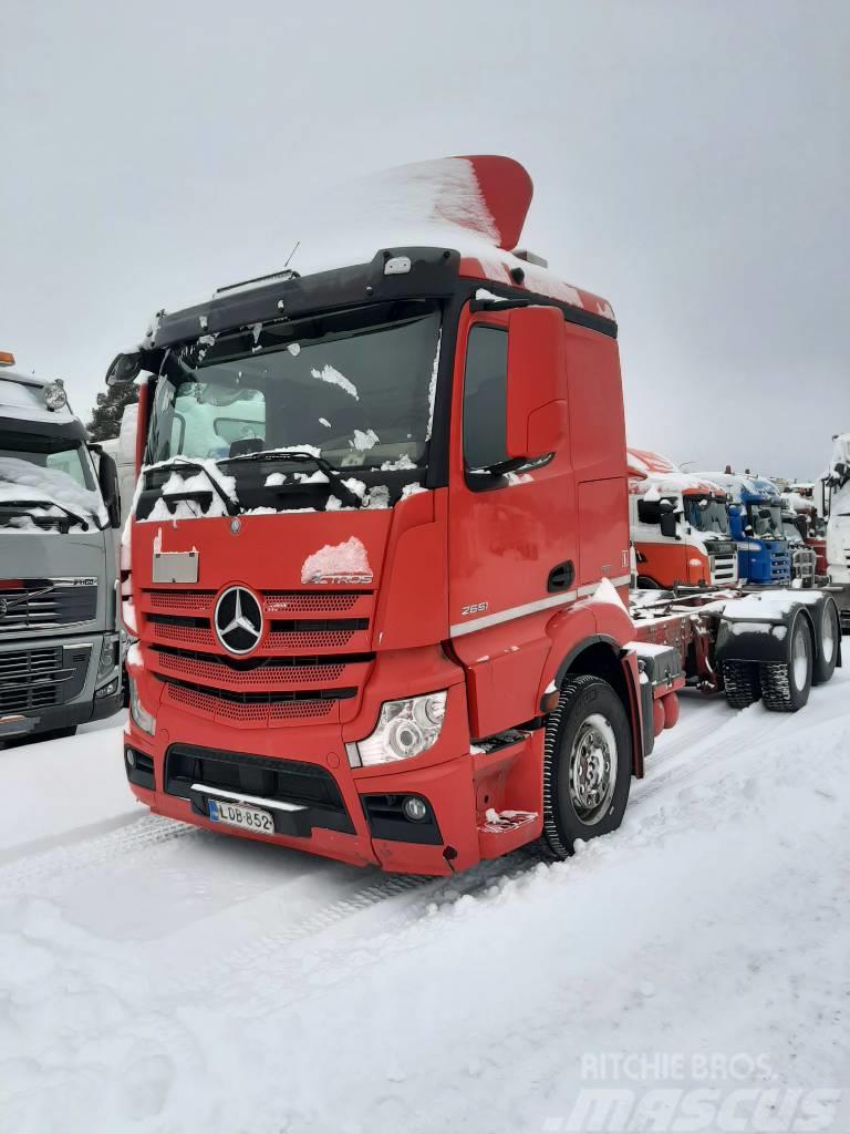 Mercedes-Benz Actros 2651 Chassis Cab trucks