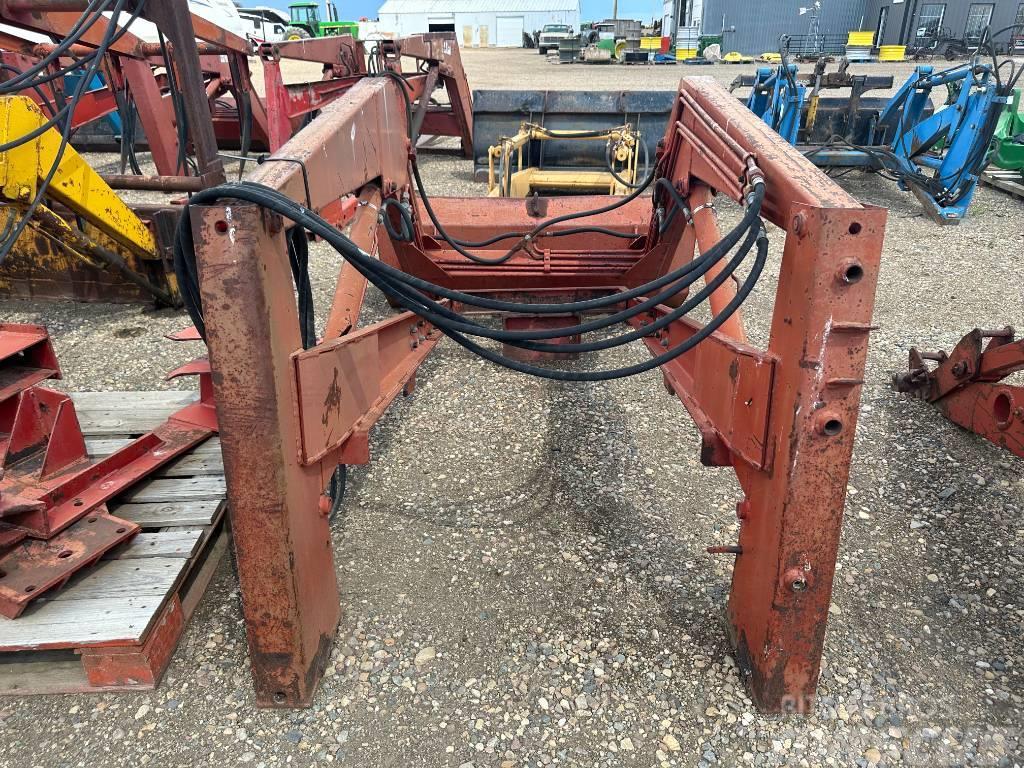 Massey Ferguson 246 LOADER Other loading and digging and accessories