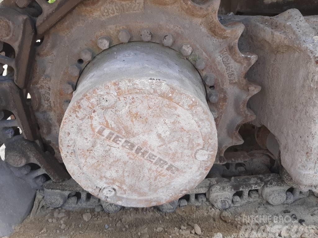 Liebherr R 944 final drive Excavator Tracks, chains and undercarriage