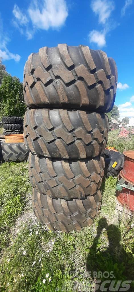 BKT 4st 600/55-26,5 Radial Tyres, wheels and rims