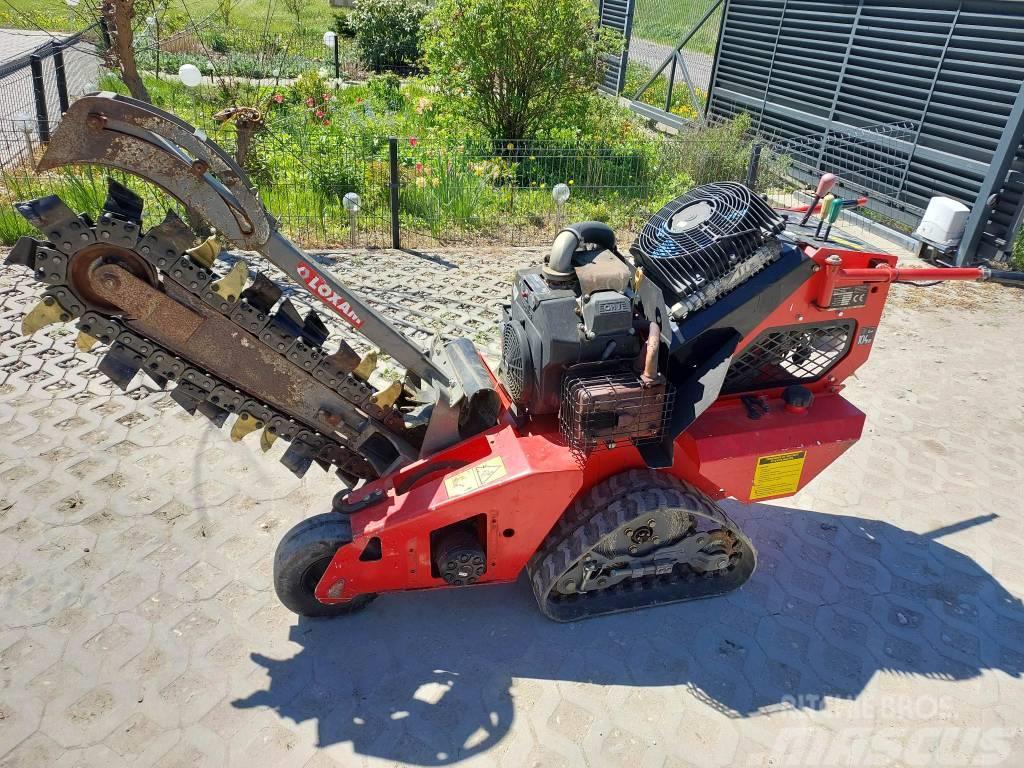 Ditch Witch Trencher Walk Behind RTX150 Trenchers