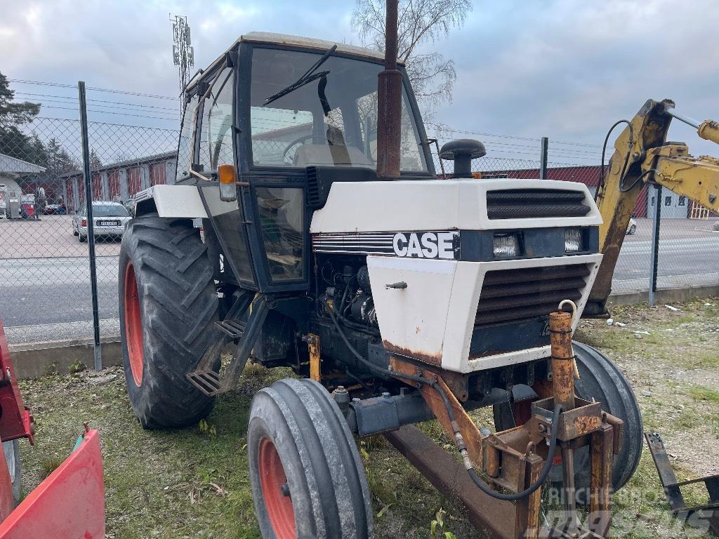 CASE 1494 Hydrashift med snöplog Tractors