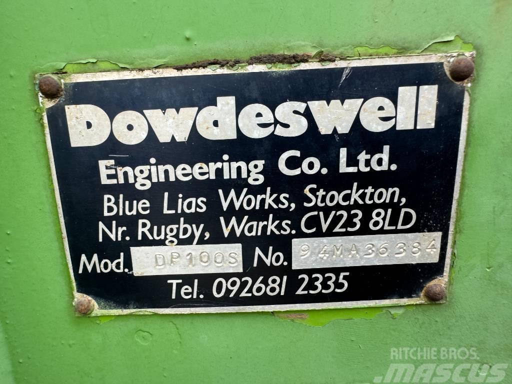 Dowdeswell DP100 4+1 Furrow Plough Reversible ploughs