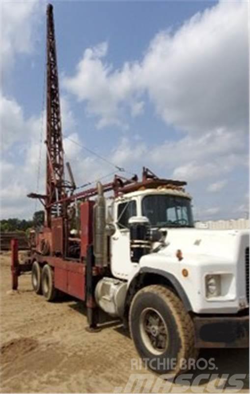  Gus Pech KH-48 Super George Drill Rig Surface drill rigs