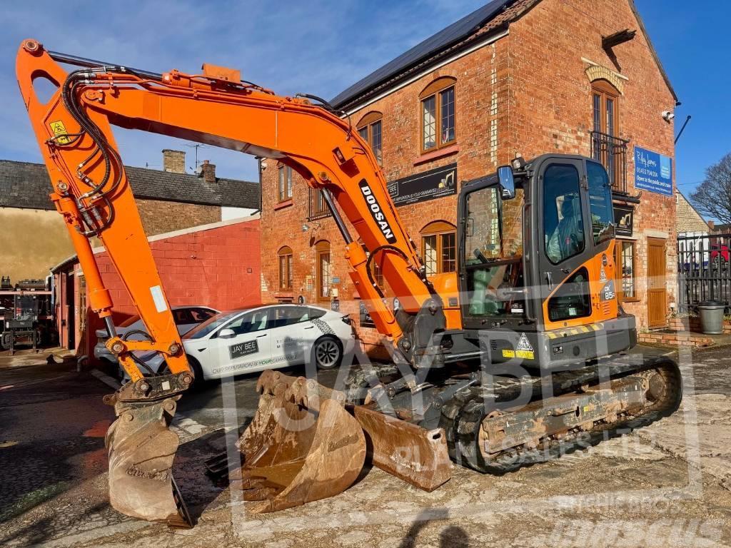 Doosan DX 85 R-3 Midi excavators  7t - 12t