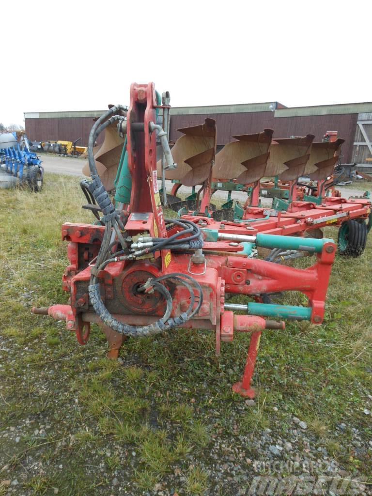 Kverneland ES85 Reversible ploughs