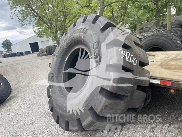 BKT 35/65X33 Tyres, wheels and rims