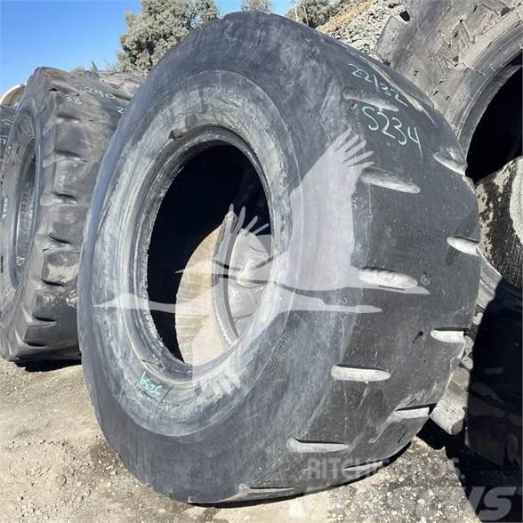 Bridgestone 17.5R25 Tyres, wheels and rims