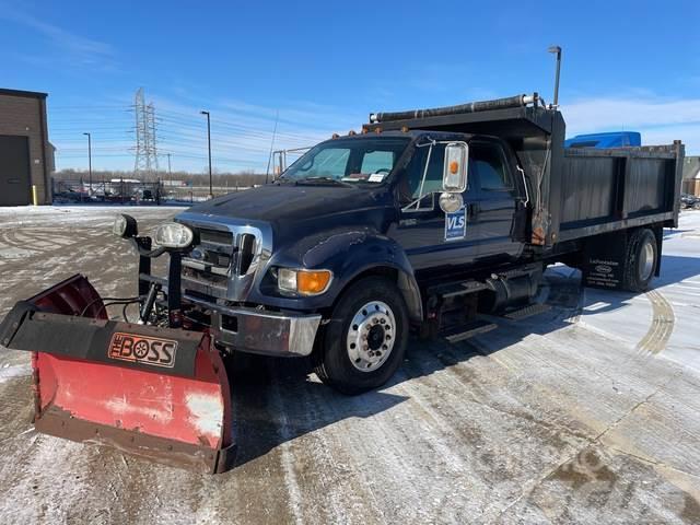 Ford F-650 Snow blades and plows
