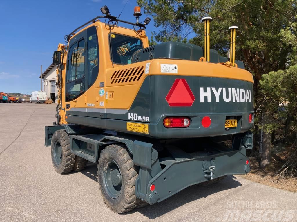 Hyundai R140W-9A + TAITTOPUOMI + RASVARI + LÄMMITIN + INDE Wheeled excavators
