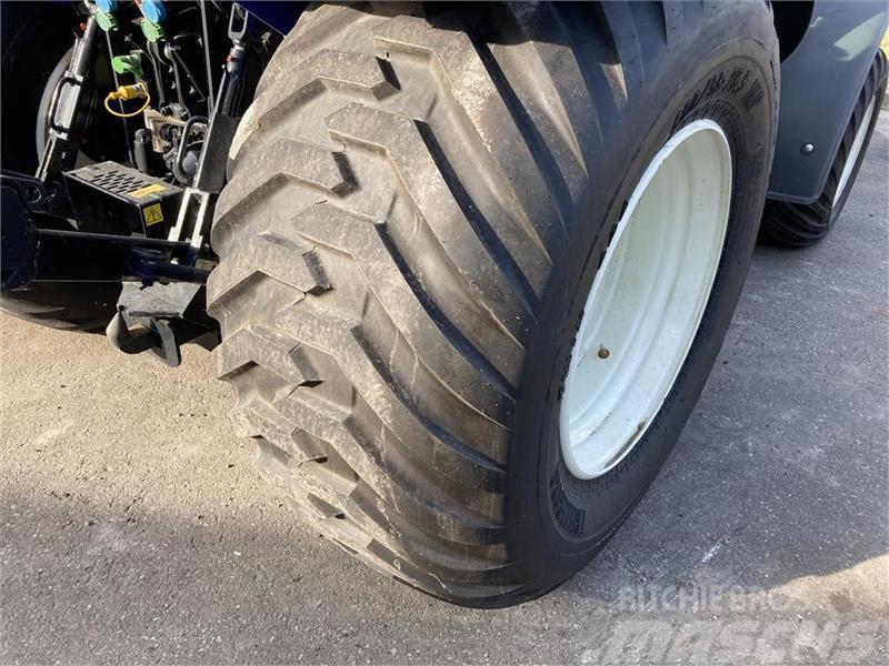 Trelleborg Twin 404 New Holland T4 serie Tyres, wheels and rims