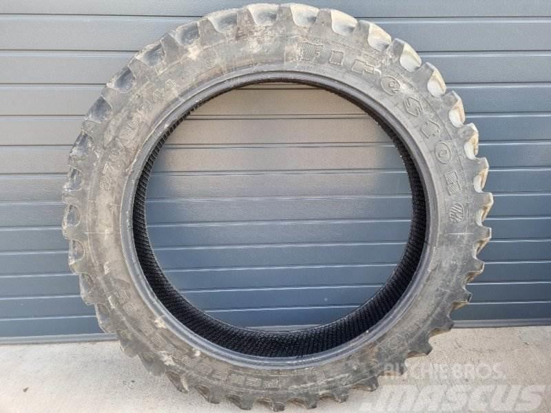 Firestone 270/95 R44 & 12.4 R28 Tyres, wheels and rims