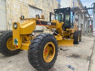 CAT 140 K