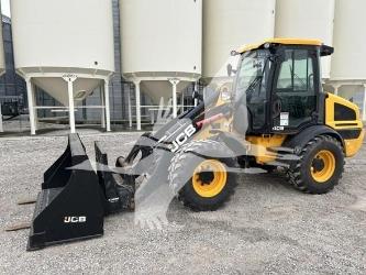 JCB 409