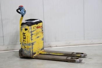 Hyster P1.8