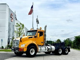 Kenworth T880