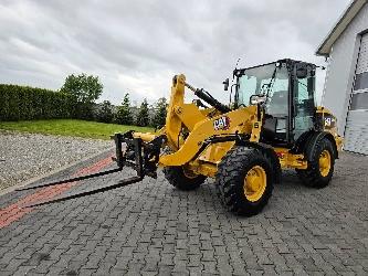 CAT 906 M