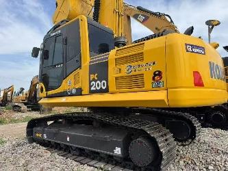 Komatsu 200-8