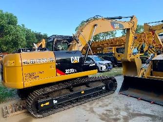 CAT 320 D