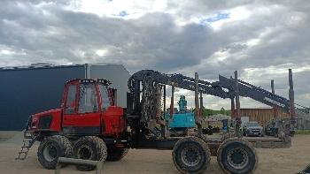 Komatsu 875