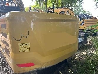 CAT 323
