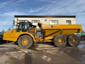 CAT 745