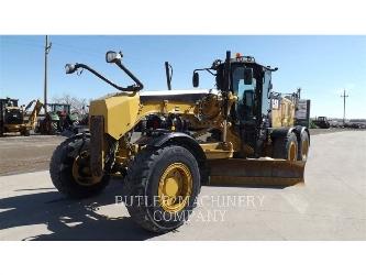 CAT 140M3 AWD