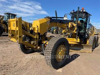 CAT 140M3 AWD