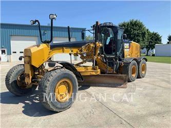 CAT 160M2 AWD