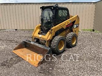 CAT 236D