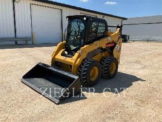 CAT 242D3