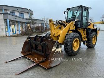 CAT 918M