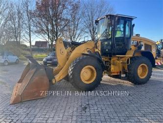 CAT 926M