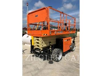 JLG RT4069