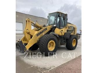 Komatsu WA320