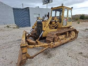 CAT D 4 D