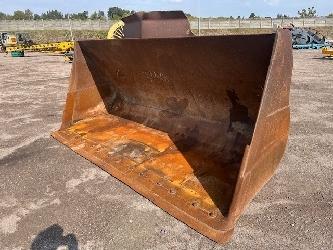 Volvo L 220 E