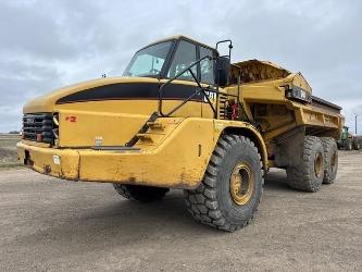 CAT 740