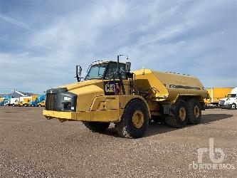 CAT 740B